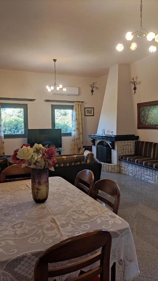 Вілла Vretti'S House Fratsia Екстер'єр фото